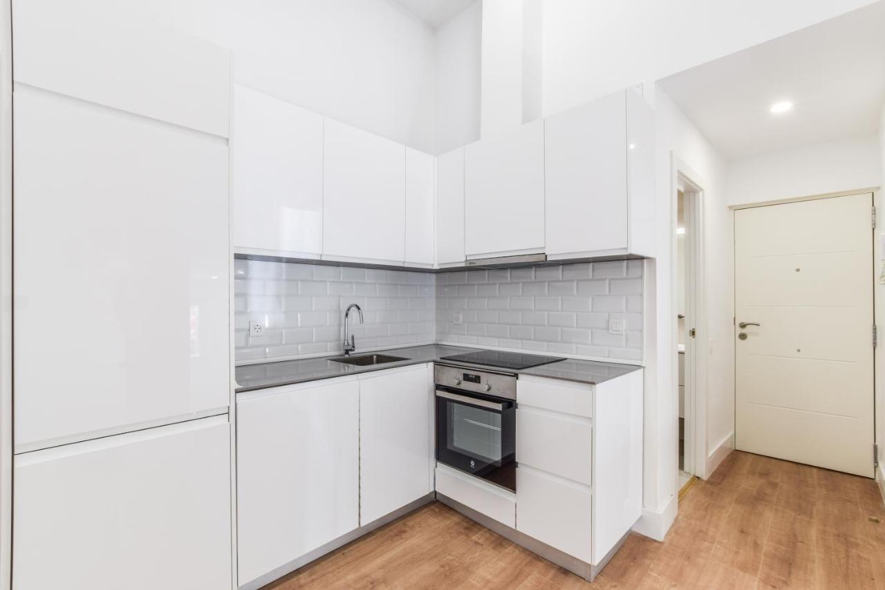 Apartamentos Reformados En Vallecas Madrid Exterior foto