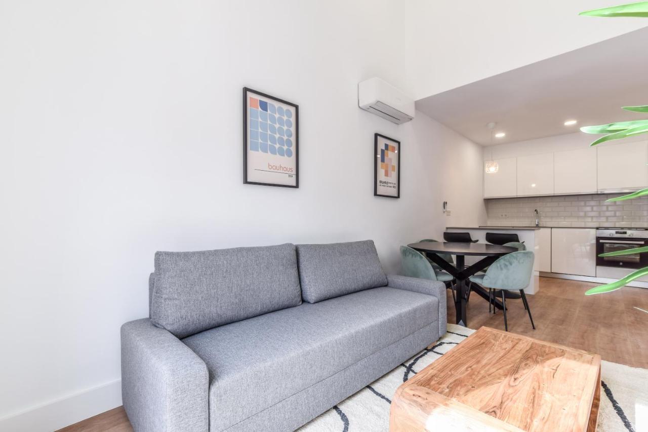 Apartamentos Reformados En Vallecas Madrid Exterior foto