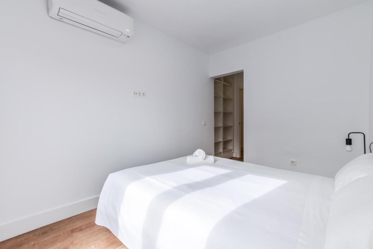 Apartamentos Reformados En Vallecas Madrid Exterior foto